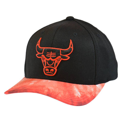 Mitchell & Ness NBA Tie Dye Classic Red Chicago Bulls Snapback Cap - 6HSSFH21HW002-CBUBKRD