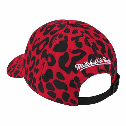 Czapka z daszkiem Mitchell & Ness NBA Chicago Bulls Strapback - 6LUOMM20061-CBURED1